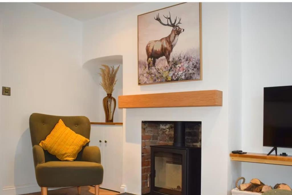 Beautiful Renovated Cottage In Mersham Ashford Kent Exterior foto